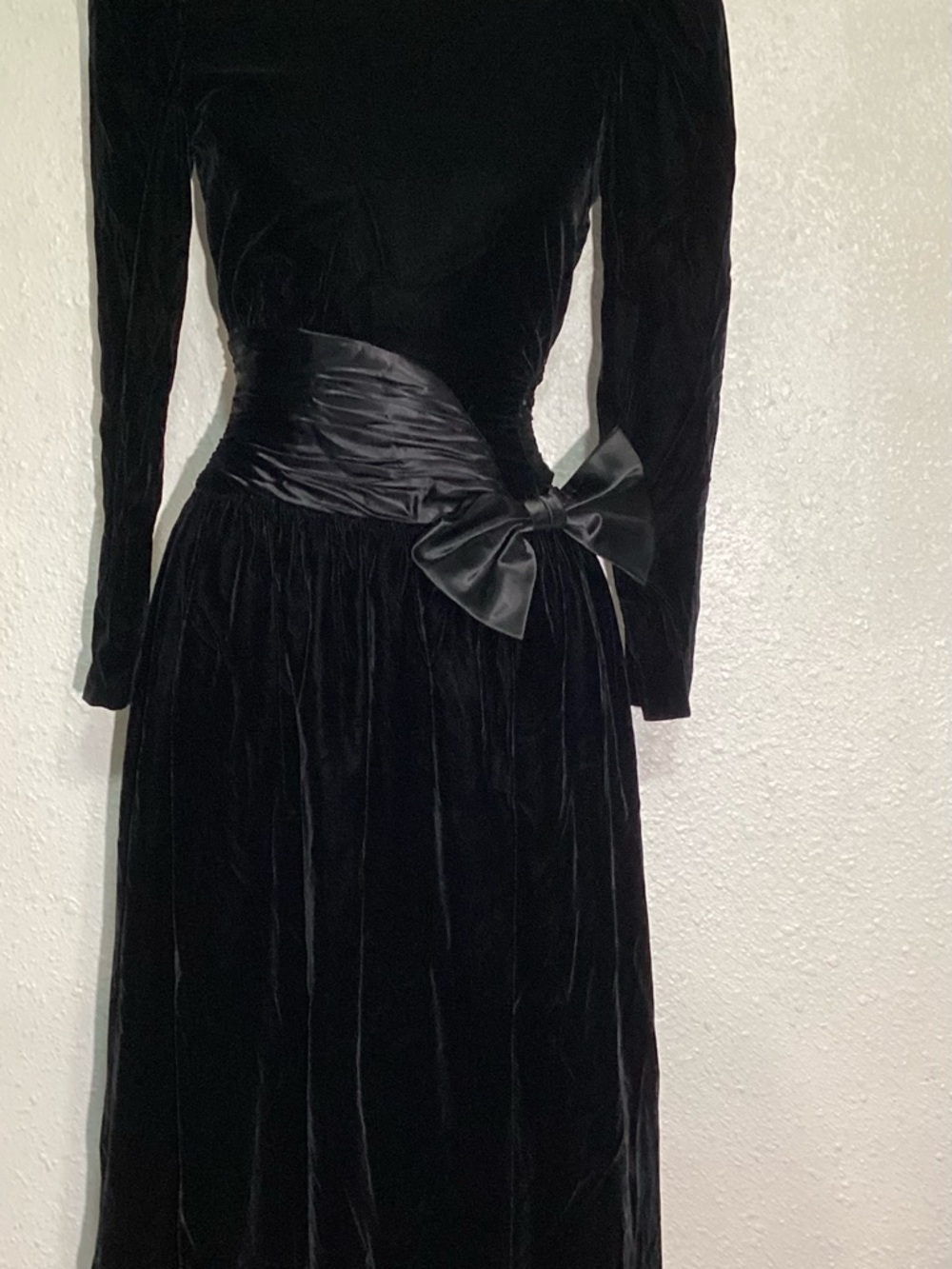Depeche Mode vintage women’s black velvet formal dress 4 - Picture 6 of 16